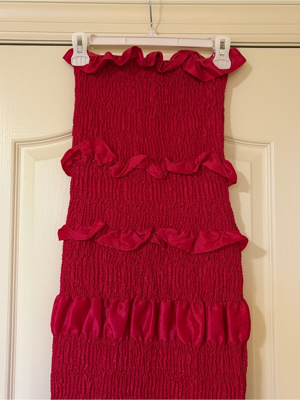 Fushia Ruffled Strapless Dress - Picture 3 of 13